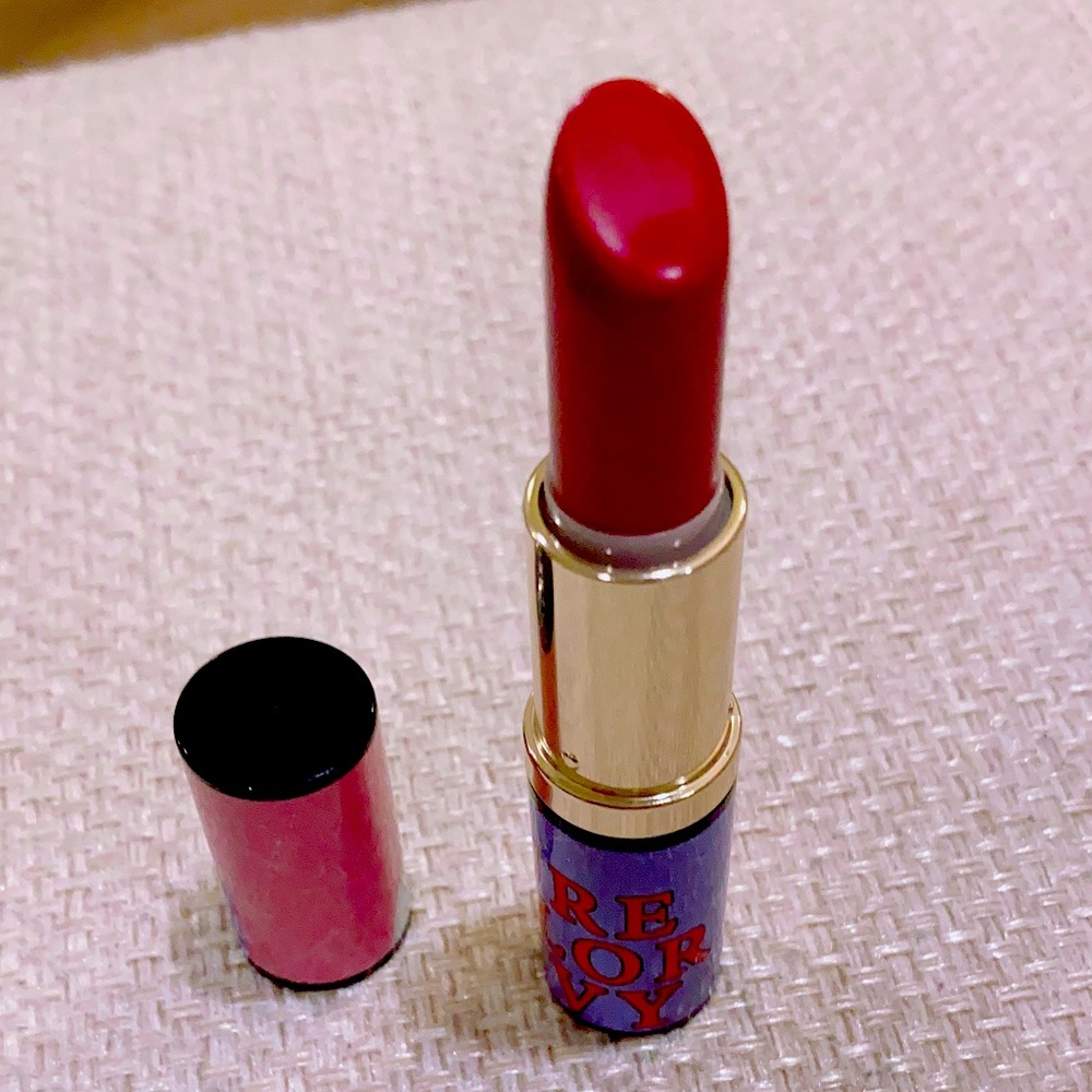 Estee Lauder lip stick 420